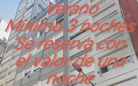 Monoambiente dividido reciclado céntrico